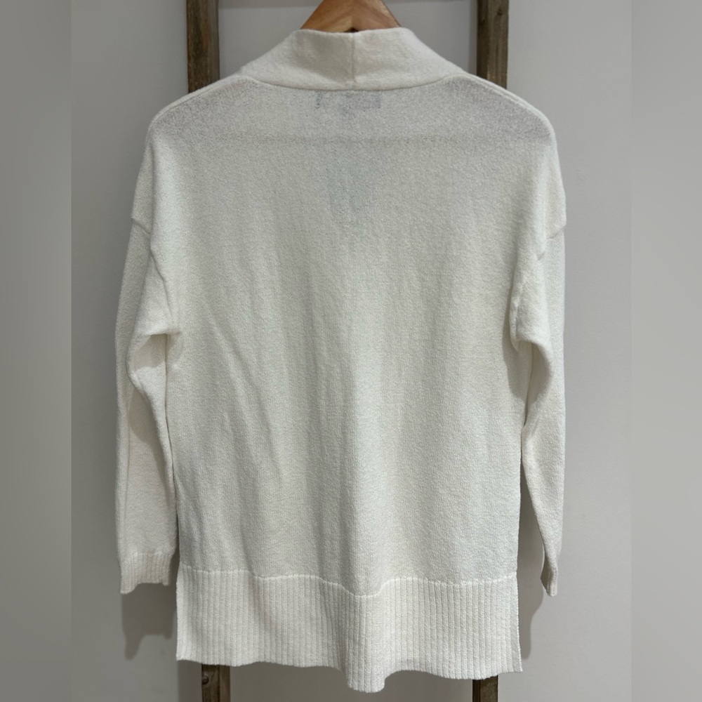 Liv by Habitat Clothes White V-Neck Pullover Sweater Long Sleeve Women’s Size XS - Picture 6 of 8